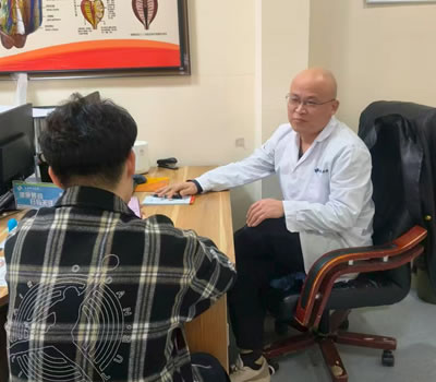 郑州市|男科医师高朋磊：守护男性健康，专业男科诊疗